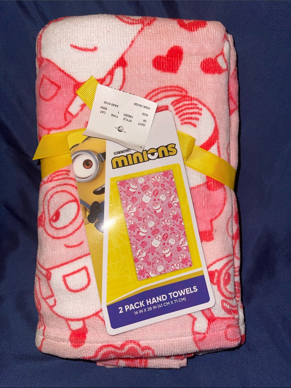 Minions Pink Heart Pattern Hand Towels - 2 Pack